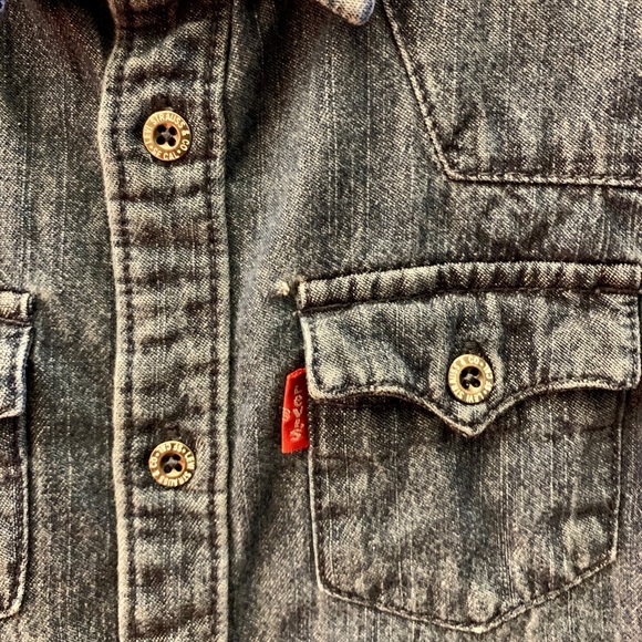 Toddler Levi’s Barstow Western Long Sleeve shirt - Picture 2 of 6